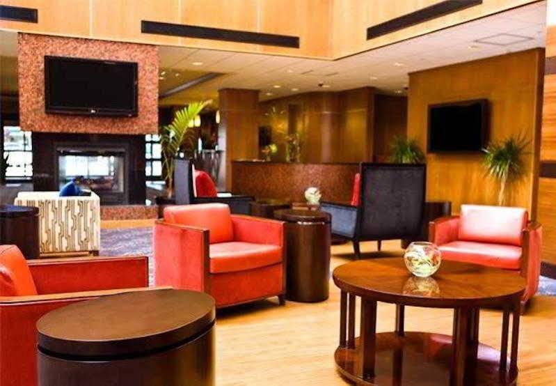 Courtyard By Marriott Boston Logan Airport Hotel Exterior photo